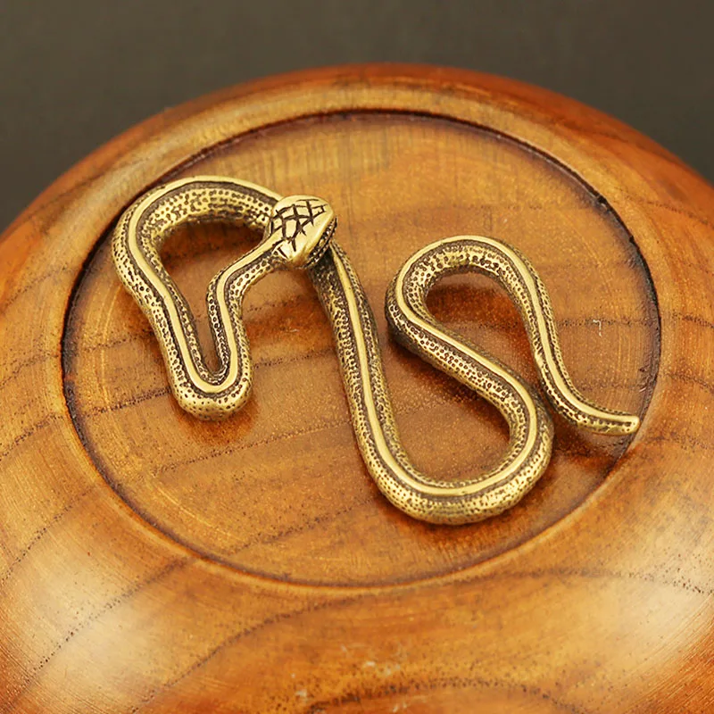 Латунный бронзовый брелок со змеей ручной работы винтажный Модный с животным