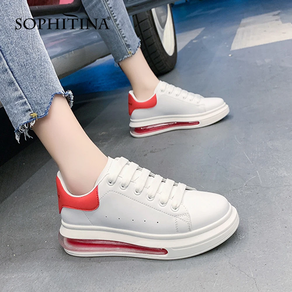 

Модная спортивная обувь SOPHITINA, нескользящая обувь с круглым носком, на плоской платформе, Офисная удобная женская обувь с перекрестной шнур...