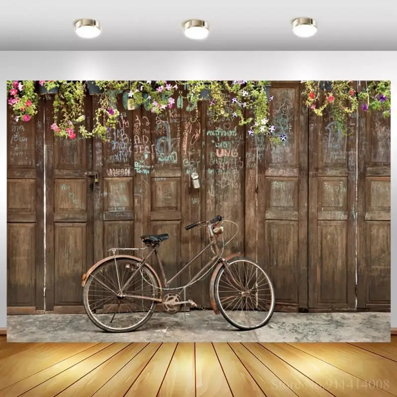 

Фотофон для фотосъемки с изображением старых деревянных дверей велосипеда девушки портретов Ностальгический стиль для студийной фотосъем...