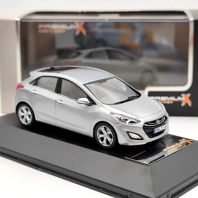 Хэтчбек Hyundai i30 премиум-класса 2012 лимитированная Коллекционная серия каучуковая