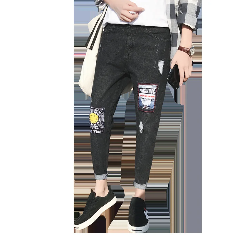 

2018 The New Leisure Jeans Fashion Popular Logo Foot Hole Pants Pants Young Students men's Trendy