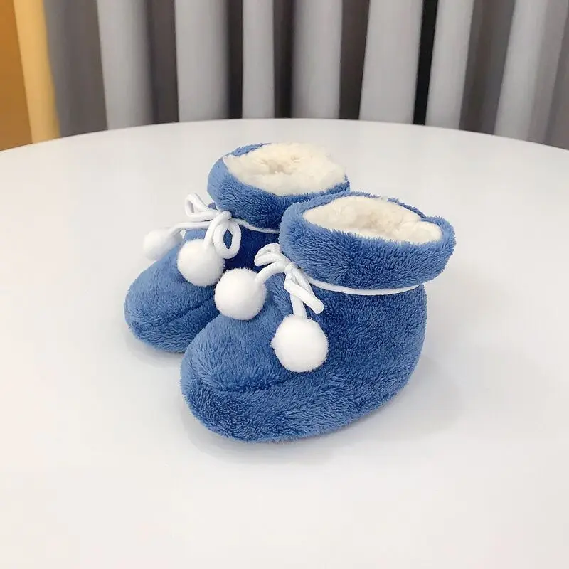 

Брендовые новые плюшевые туфли для новорожденных Нескользящие Детские плюшевые носки обувь для младенцев пинетки мягкие удобные теплые дл...