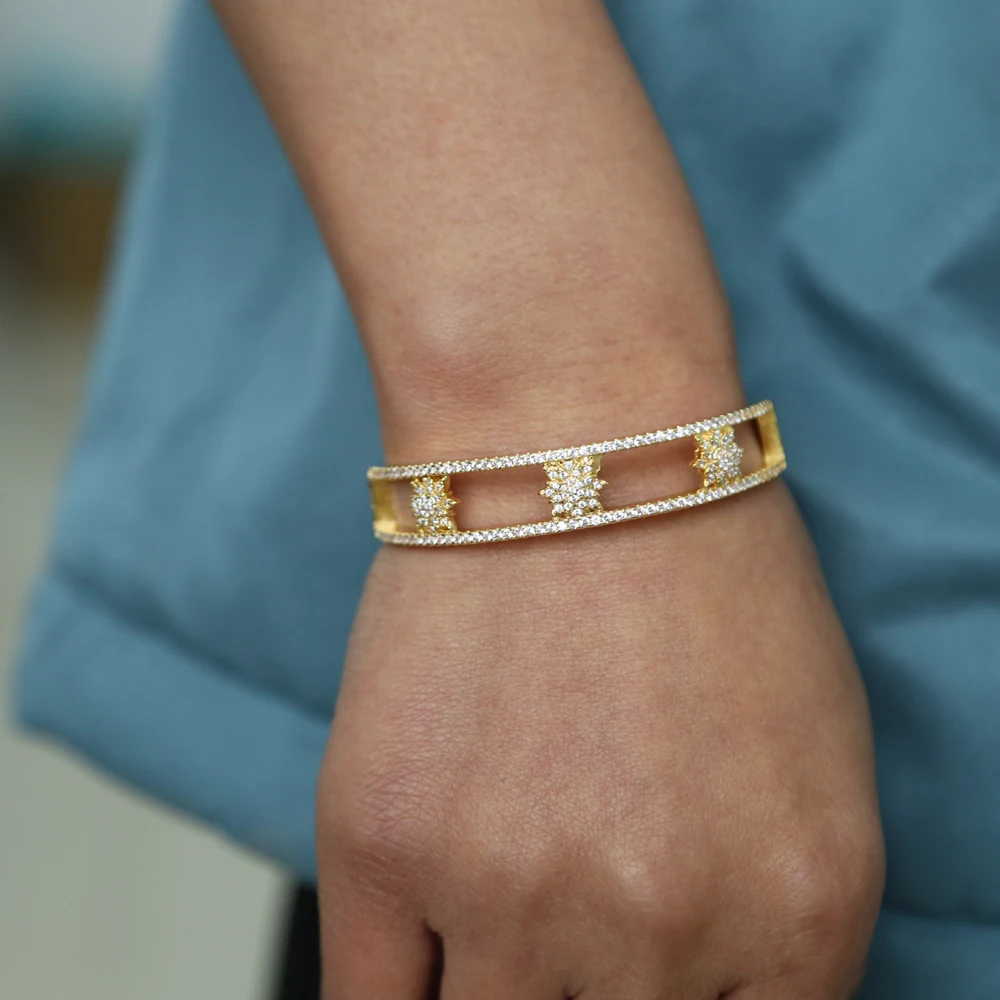 2021 весна тонкий новые браслеты & для женщин модные золотые цветов с дырочками