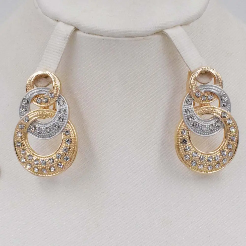 Комплект ювелирных украшений из бисера и | Украшения аксессуары