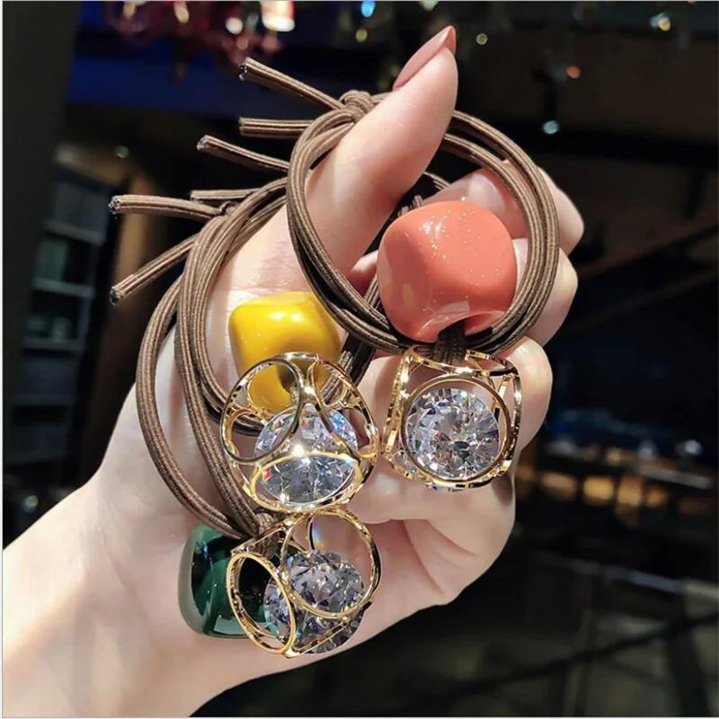 

1PCS Fashion Head Rope Ins Hollow Rhinestone HairCircle Fresh Women's Hairtie Crystal Rubber BandHead Rope Headdress