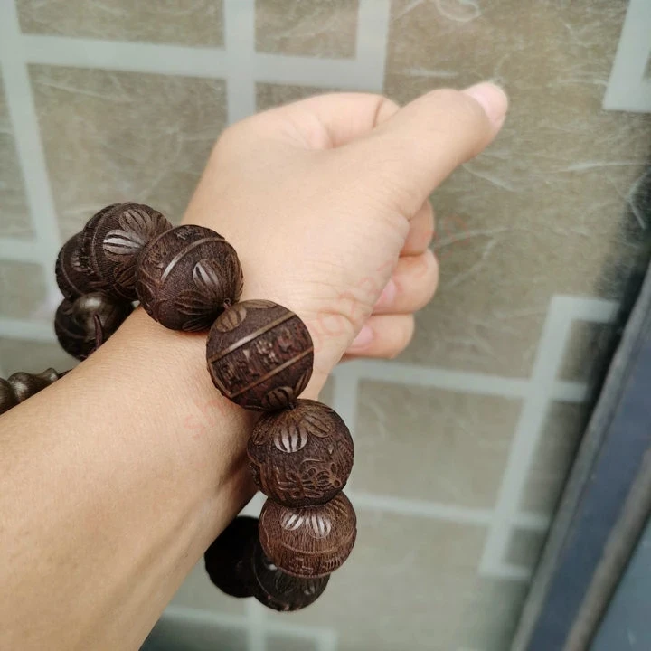 

Longhushan Pure Handicraft Rosary Hand String Taoist Magic Instrument Mountain Cypress Twelve Talismans Hand Srue Shape Bracelet