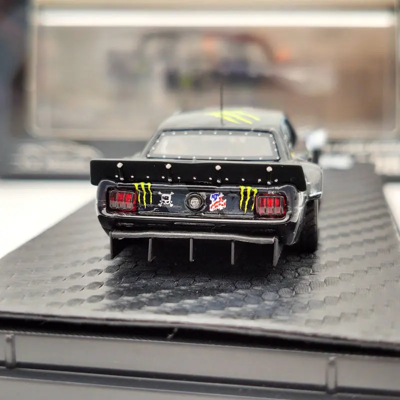 YM модель 1:64 для Ford Mustang 1965 Ken Block's Hoonicorn #43 версия 2 ограниченная| |