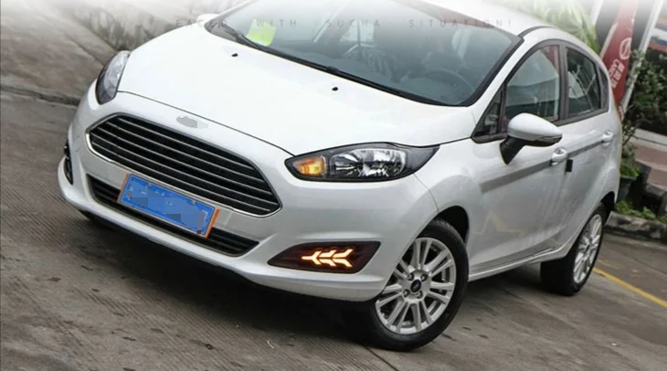 EOsuns led drl дневные ходовые огни для Ford Fiesta 2013- с динамическим движущимся желтым поворотным сигналом и синим ночным светом