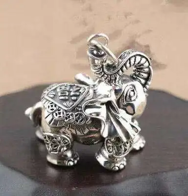 

Изысканный тибетский серебряный слон с резьбой, маленький кулон, брелок, украшения для офиса, гостиной, отправьте другу