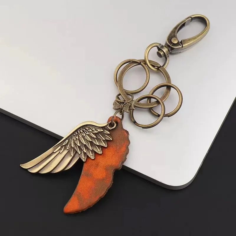 Новинка 2022 брелок из натуральной кожи в стиле панк-рок винтажные брелки с