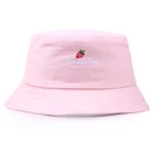 Вышитые ведро шляпа Корейская версия ПО Симпатичные буквы с вышитой клубникой Рыбацкая шляпа летняя шляпа от солнца