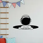 Space в мультипликационном маленький астронавт Wall Art Наклейки для мальчиков детская комната творческий декоративные настенные наклейки съемный Новое поступление P565