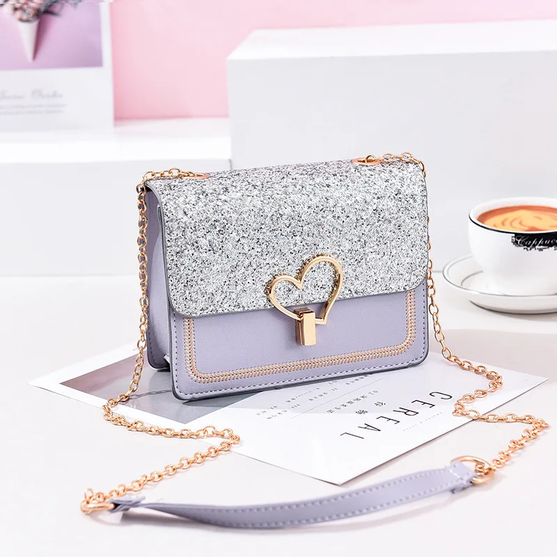 

2020 New Arrival Women Bag Crossbody Bags for Women heart Buckle Handbag Glitter Sequins Chain Shoulder Bag PU Leather Handbags