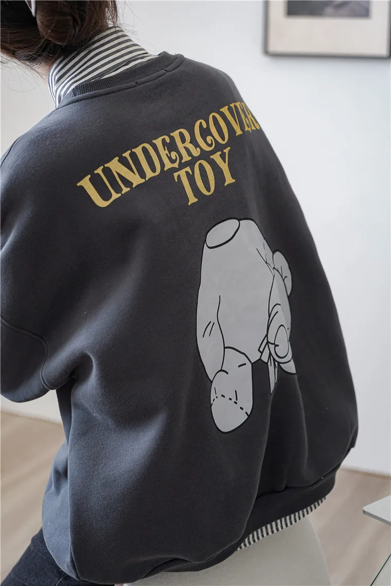 

Make new winter han edition easing round collar bear long sleeve simple warm pure color fleece