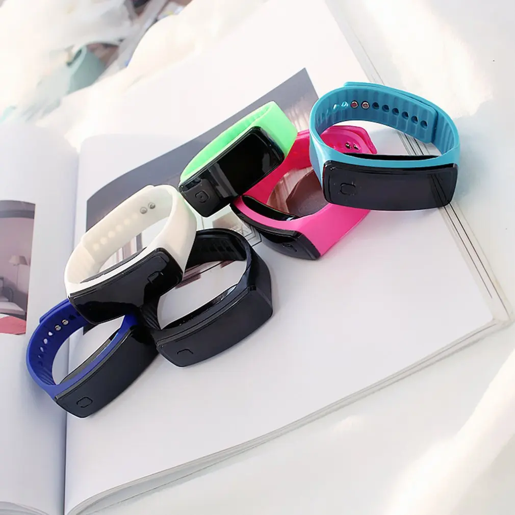 Creative LED Silicone Wristband Bracelet Lightweight Soft Fashion Fitness Sports Band Watch for Men Women | Наручные часы