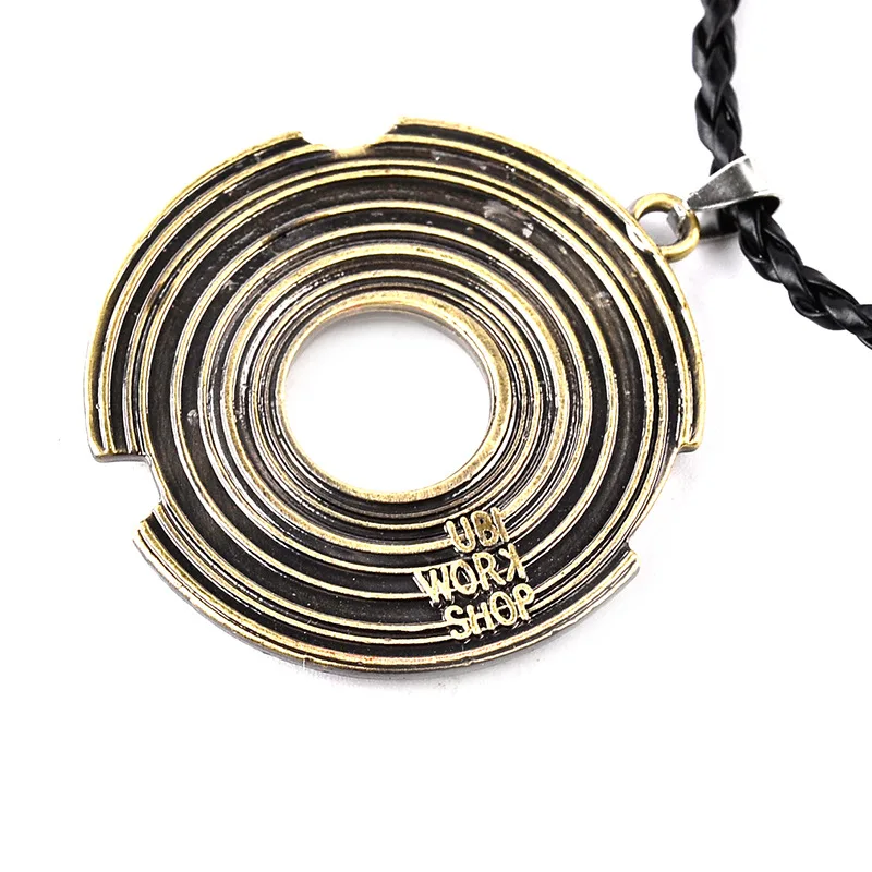 Мужские и женские Эцио из Assassins Creed Косплей титана Unity нержавеющая сталь подвеска