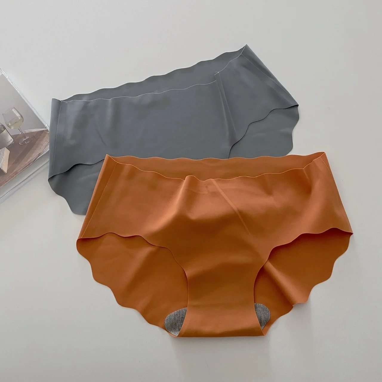 Осень-зима 2021 новые женские студенческие тонкие базовые трусики без следов со