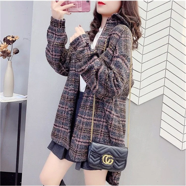 

2021 new Retro Hong Kong flavor ins shirt new thick sanded loose woolen coat long-sleeved plaid plush shirt jacket