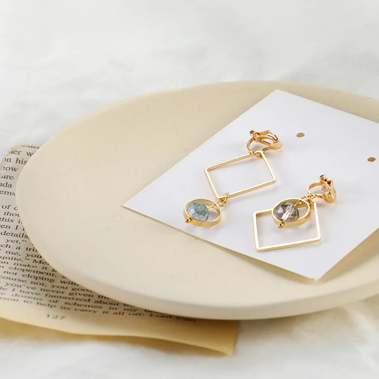 Высококачественные клипсы для ушей без отверстий асимметричных фиолетовых