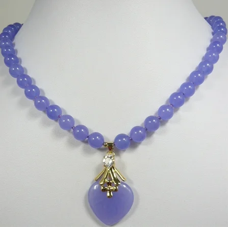 

Ожерелье из нефрита и сердца, 8 мм