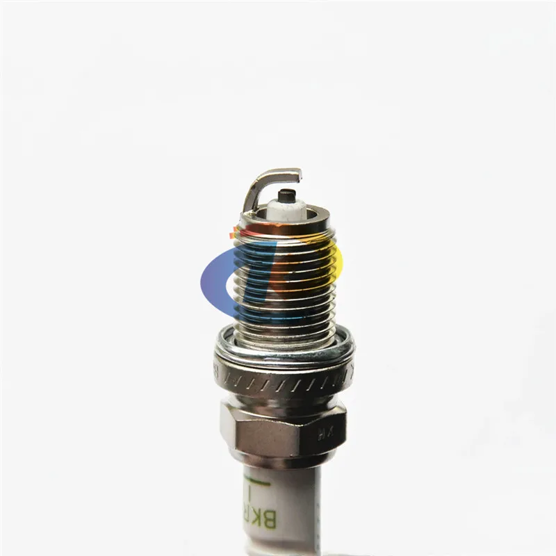 6 шт./лот нормальный свечи зажигания MS851358 BKR6E11 автомобильные лампы в форме BKR6E-11 |