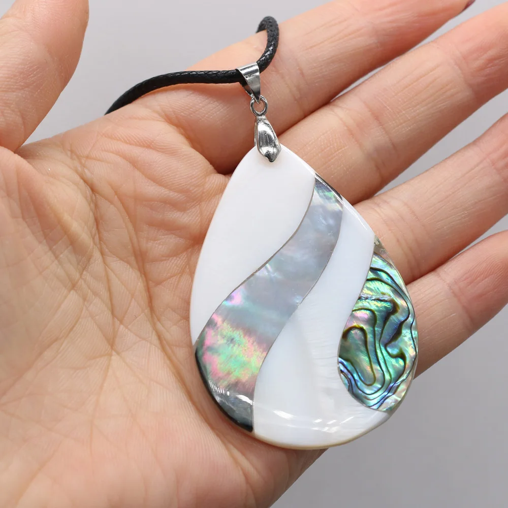 

Hot Sale 2021 New Product Natural Shell Necklace High Quality Exquisite Necklace Jewelry Chain Length 55+5cm Size 40x56mm