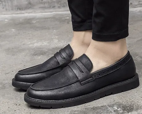

2213 new shoes casual wear comfortable material
