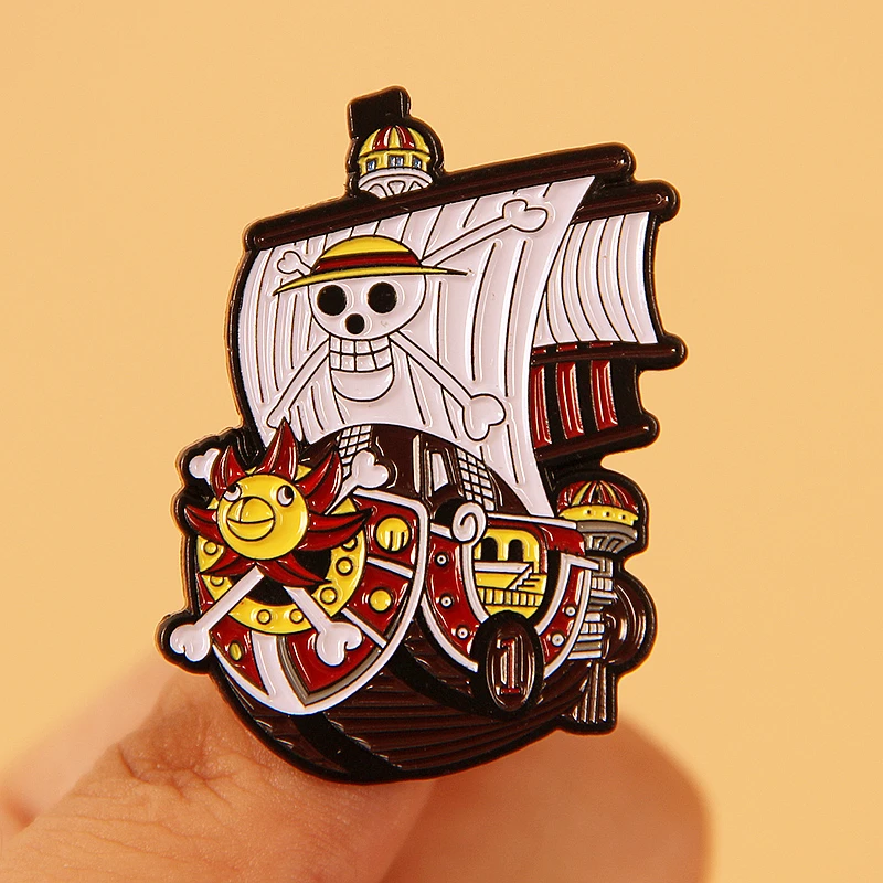 

Anime Thousand Sunny Ship Luffy Enamel Brooch Pin Lapel Hard Metal Pins Brooches Badges Exquisite Jewelry Accessories Gifts