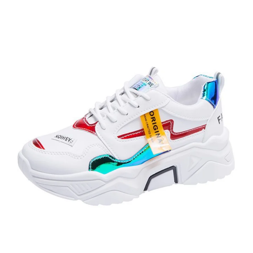 Женские кроссовки на массивной платформе кожаные плоской толстой подошве обувь