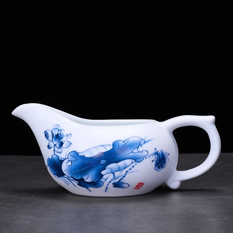 

Jingdezhen Fair Cup Ceramic Porcelain Cup 100ml Pour Tea Tool Chinese Kung Fu Tea Set Accessories Teaware Drinkware Chahai Gift