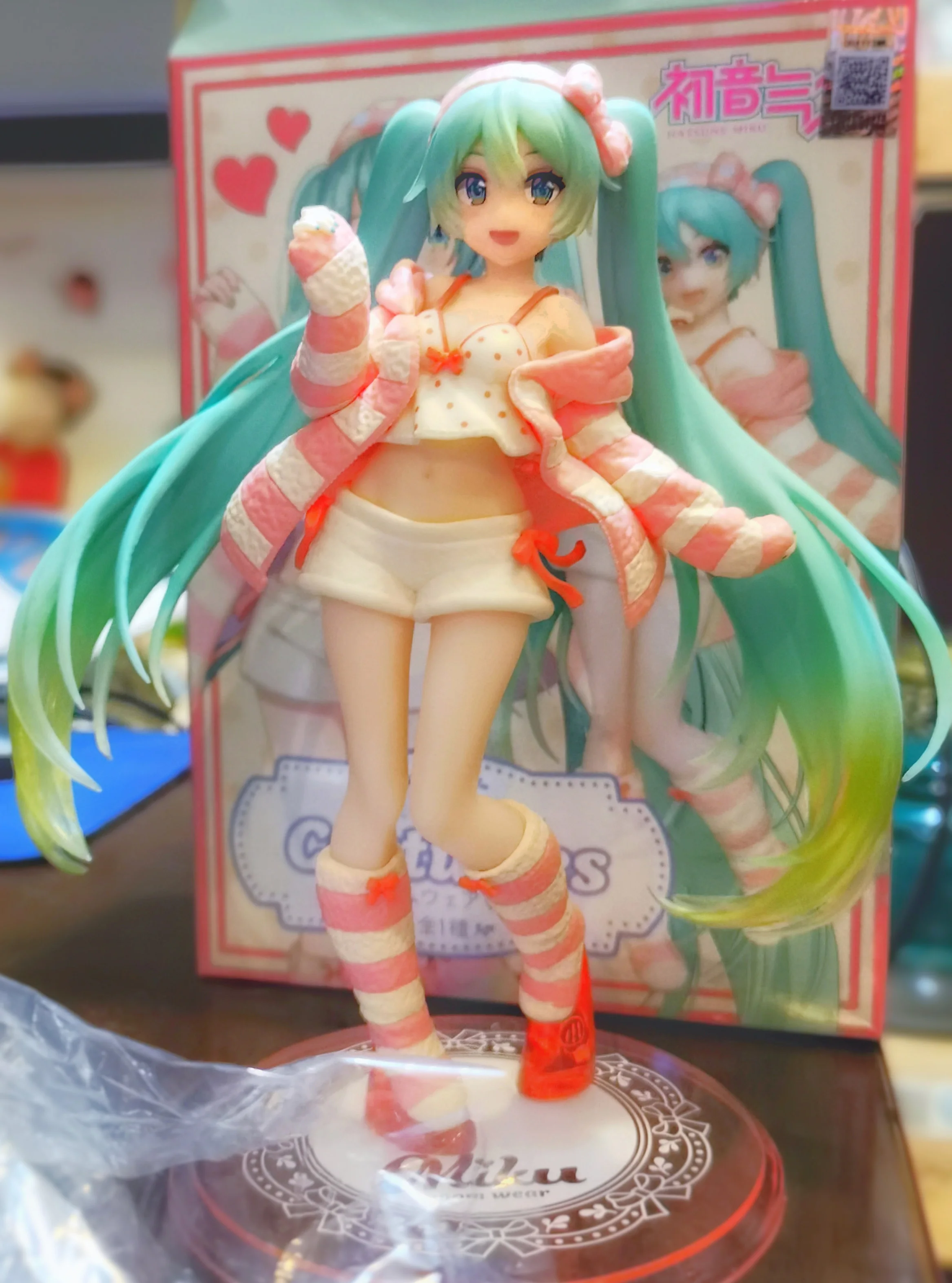 Anime Model Hatsune Miku Room Wear Action Figure PVC Doll Toy Decoration Gift Exquisite Boxed images - 6