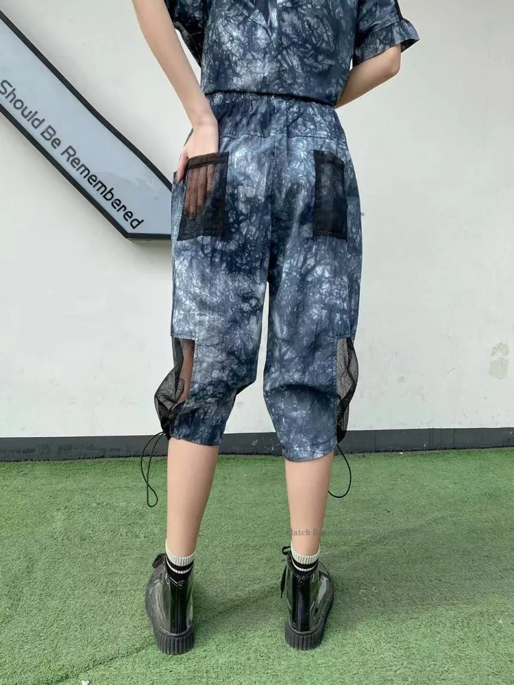 

Vefadisa Mesh Patchwork Women Set 2021 Summer Tie Dye T-shirt + Knee Length Pants Letter Print Women 2 Piece Set Casual QYF5291