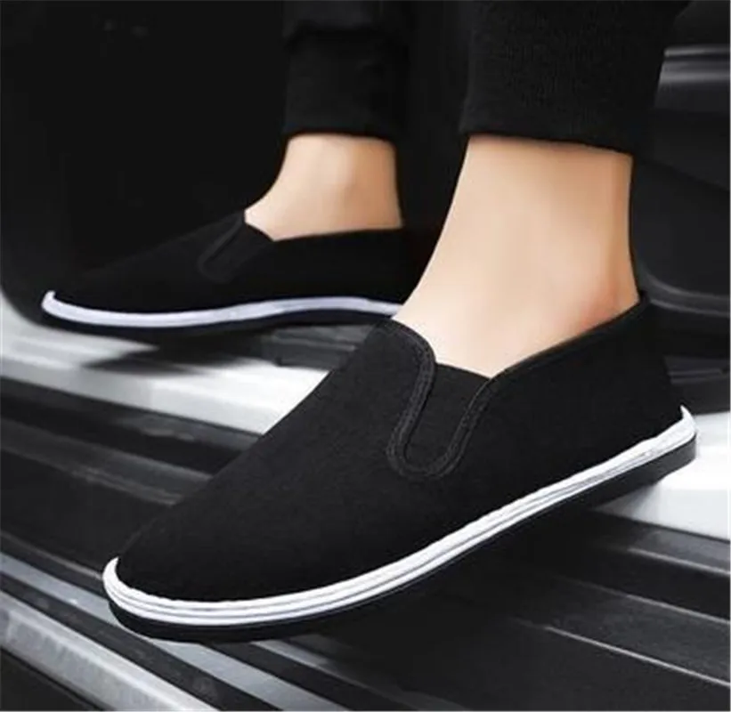 

2021 Lightweight Running Shoes Sneakers men's Summer Sports Classical Mesh Breathable Casual