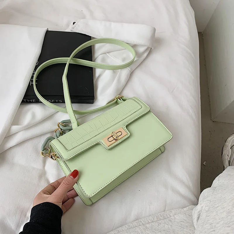 

European and American High-quality Acrylic Chain Shoulder Handbags 2021 New Trendy Fashion Ladies Messenger Small Square Bag