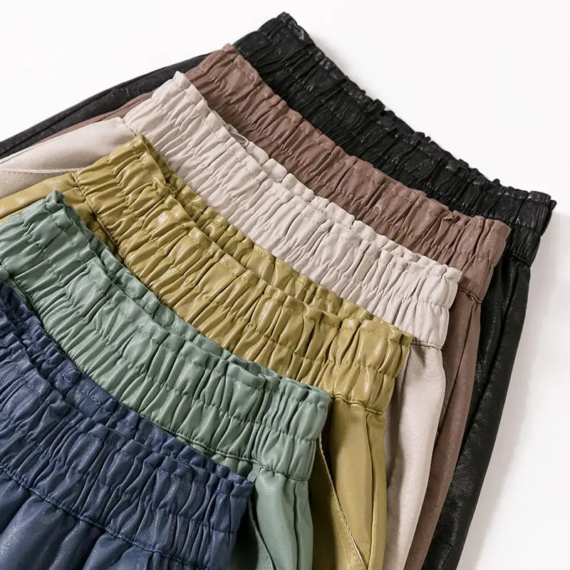 

Fashion PU Leather Shorts Women Casual Elastic Wide Leg Shorts Female Streetwear Vintage High Waist Leather Shorts Solid Q3978