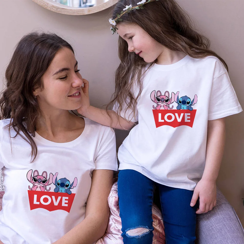 

Family Matching Outfits Twinning Mother and Daughter Fun Print Stitch Tshirt Female Men's Tees Korean Fashion Boy Girl Clothes