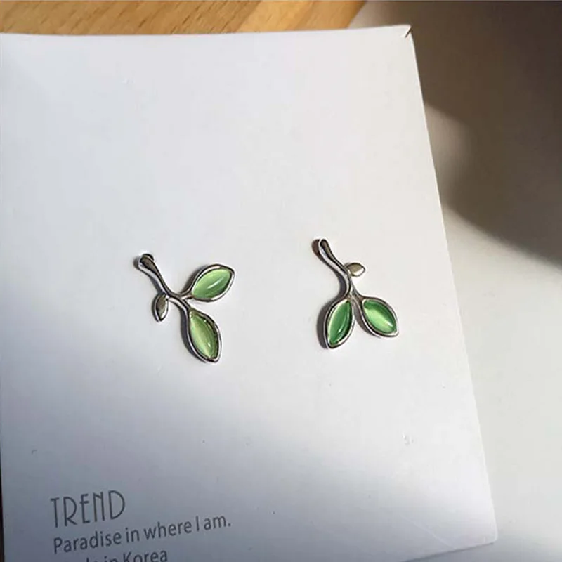 

Green Opal Leaves Stud Earrings Fashion Plant Earring Women Cute Sweet Creative Jewelry New Branches Accessories Birthday Gifts