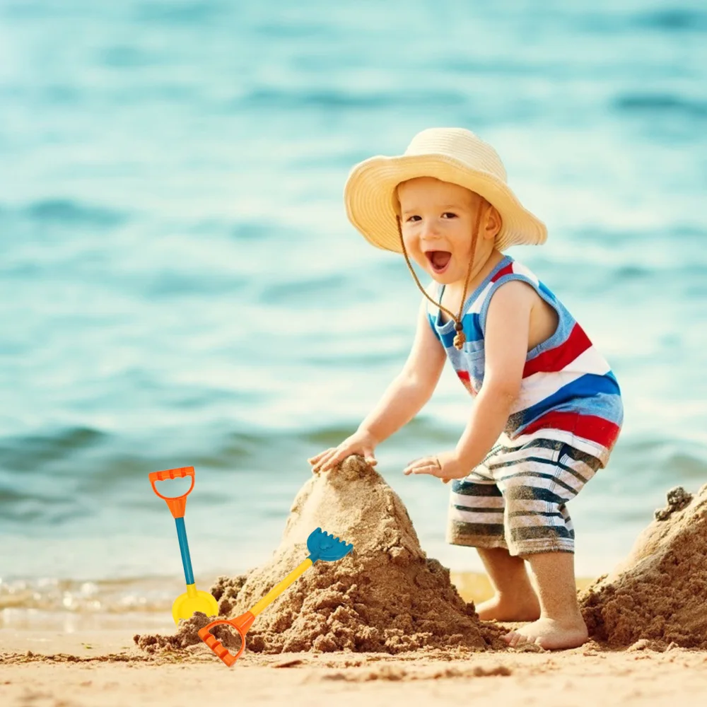 

4pcs Kids Beach Shovels and Rakes Heavy Duty Toys with Handle for Digging Sand