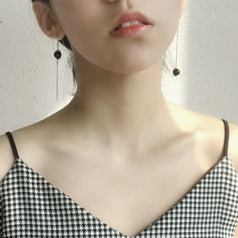 

Korean Style Asymmetric Black Beads Ball Earrings S925 Sterling Silver Earrings Long Earrings Fashion Anti-Allergy Earrings