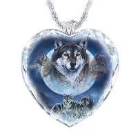 fashion heart shaped moon wolf pattern pendant necklace luxury popular animal pattern exquisite jewelry gift accessories