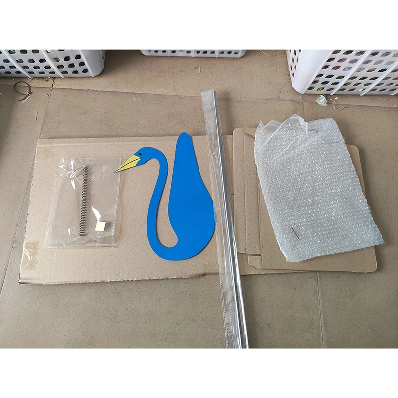 

Swirl Birds Stand Swirling Wind Spinner Chime Garden Wind Spinner Outdoor Garden Lawn and Patio Sculpture Ornament