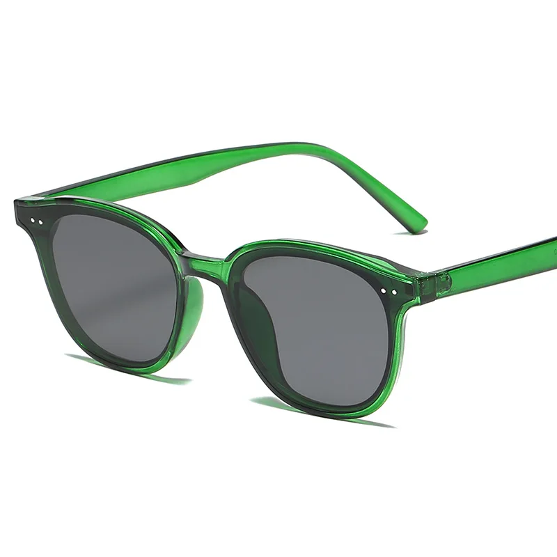 

Fashion luxury Brand Designer Sun Glasses Light weight Driving Sunglasses Women men Round Eyewear UV400 Lens Oculos de sol