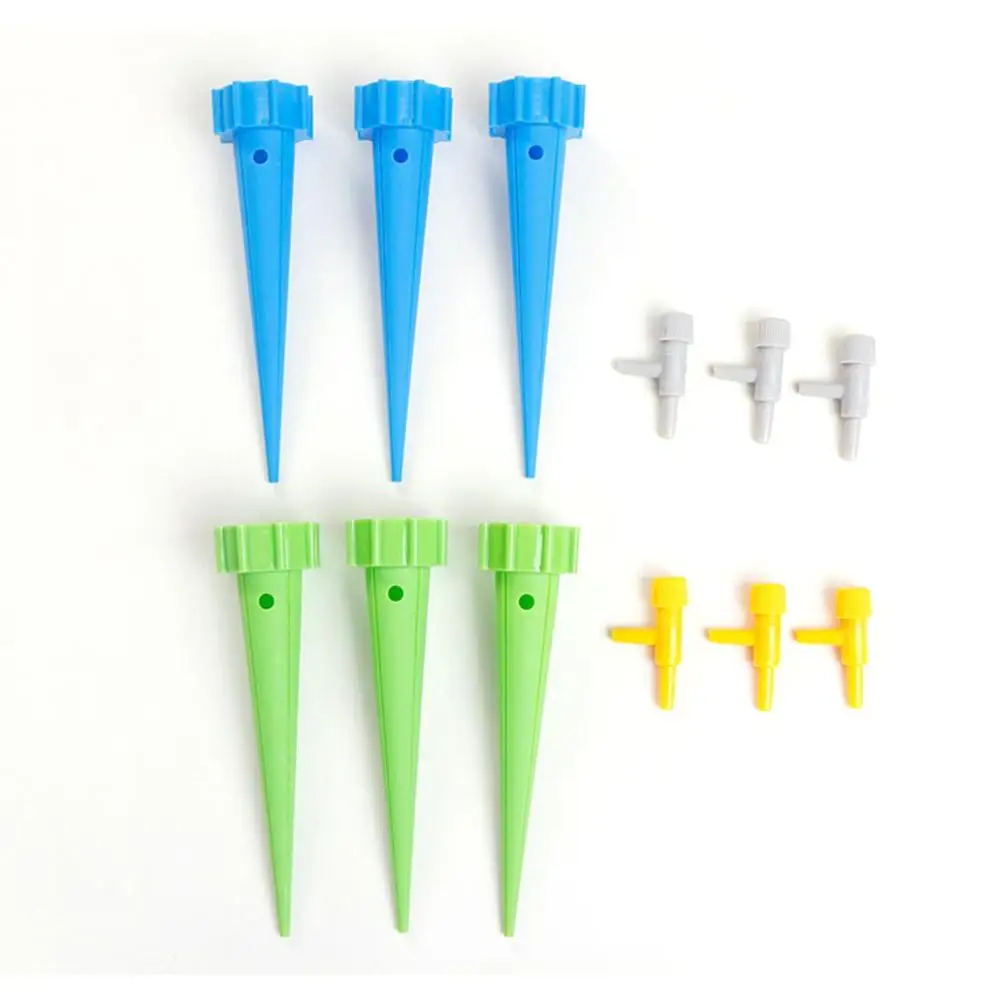 

12PCS Garden Cone Spike Watering Plant Flower Waterers Bottle Irrigation System Practical Plastic Garden Cone Watering Spike