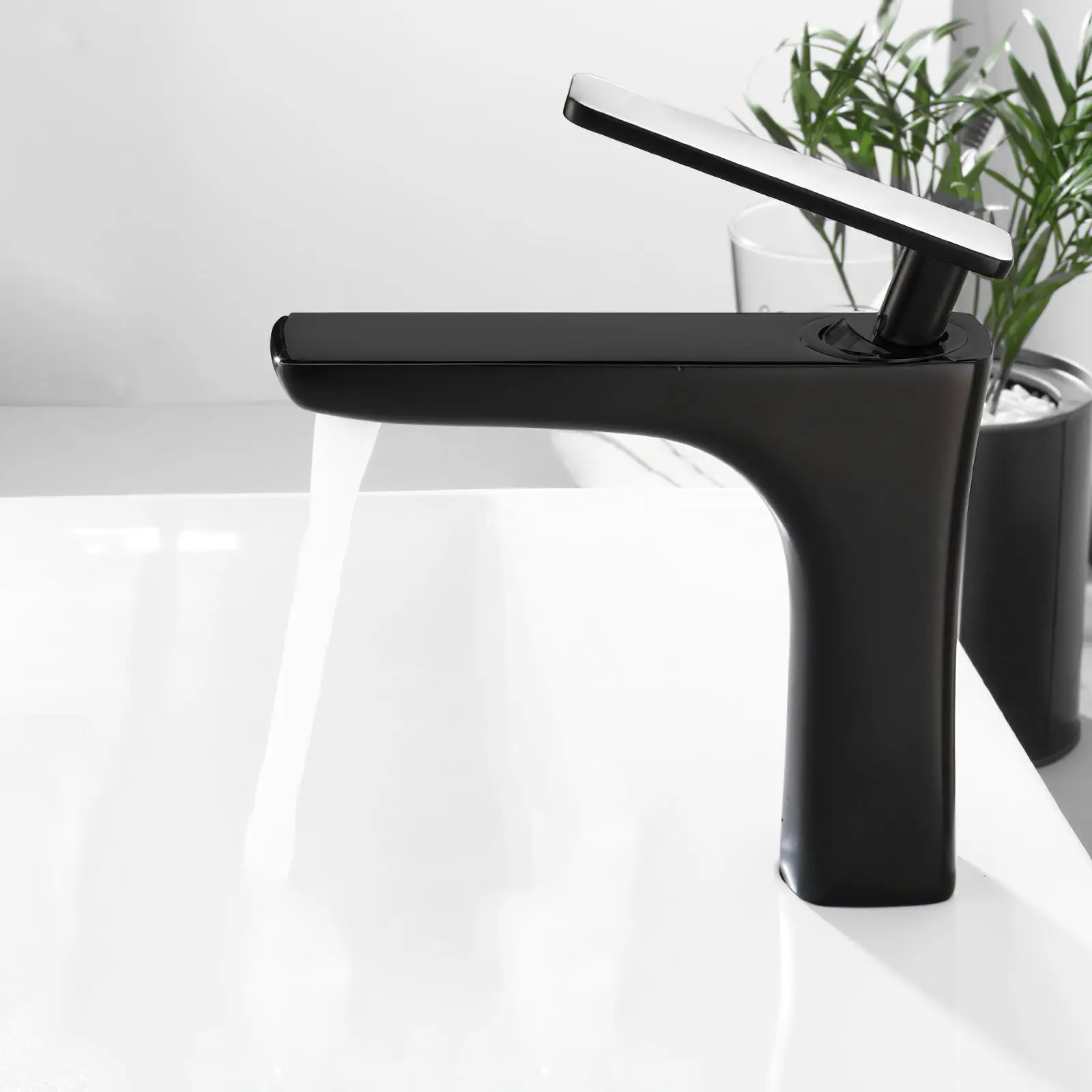 

4pcs bathroom kitchen sink faucet single handle bathtub wash basin faucet modern home hotel inlet pipe faucet accessories