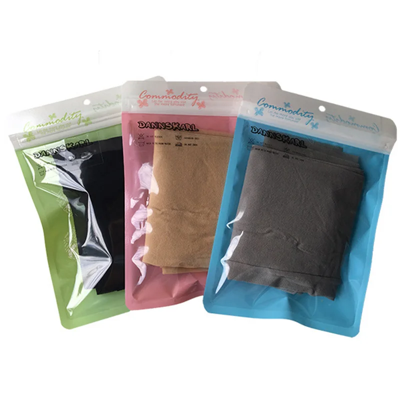 

Women's Socks & Hosiery