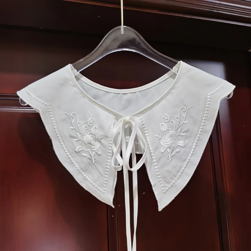 

Embroidery Fake Collar Delicate Brim False Collars Detachable Collar Tether Closure Trendy Summer Dress Adornment New