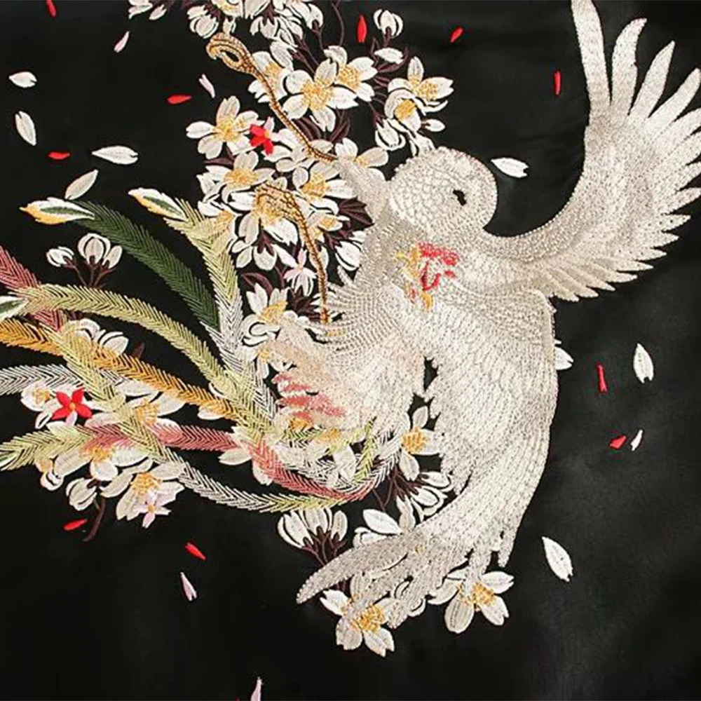 

2020 New Women Long Kimono Flower bird embroidery Japanese style Cardigan Vintage Fashion Woman Long Loose Blouse Tops