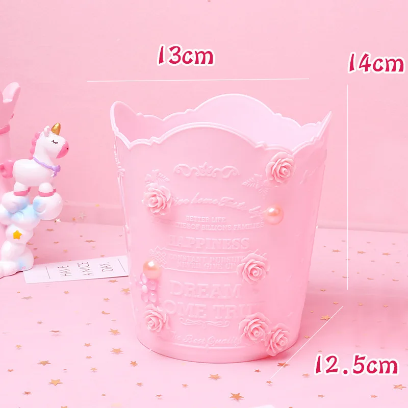 1 Pink Carve Cosmetic Brush Storage Box Holder Makeup Skin Care Rack Mobile Phone Stationery Organizer Container Pencil Bucket Bin - Цвет: 1