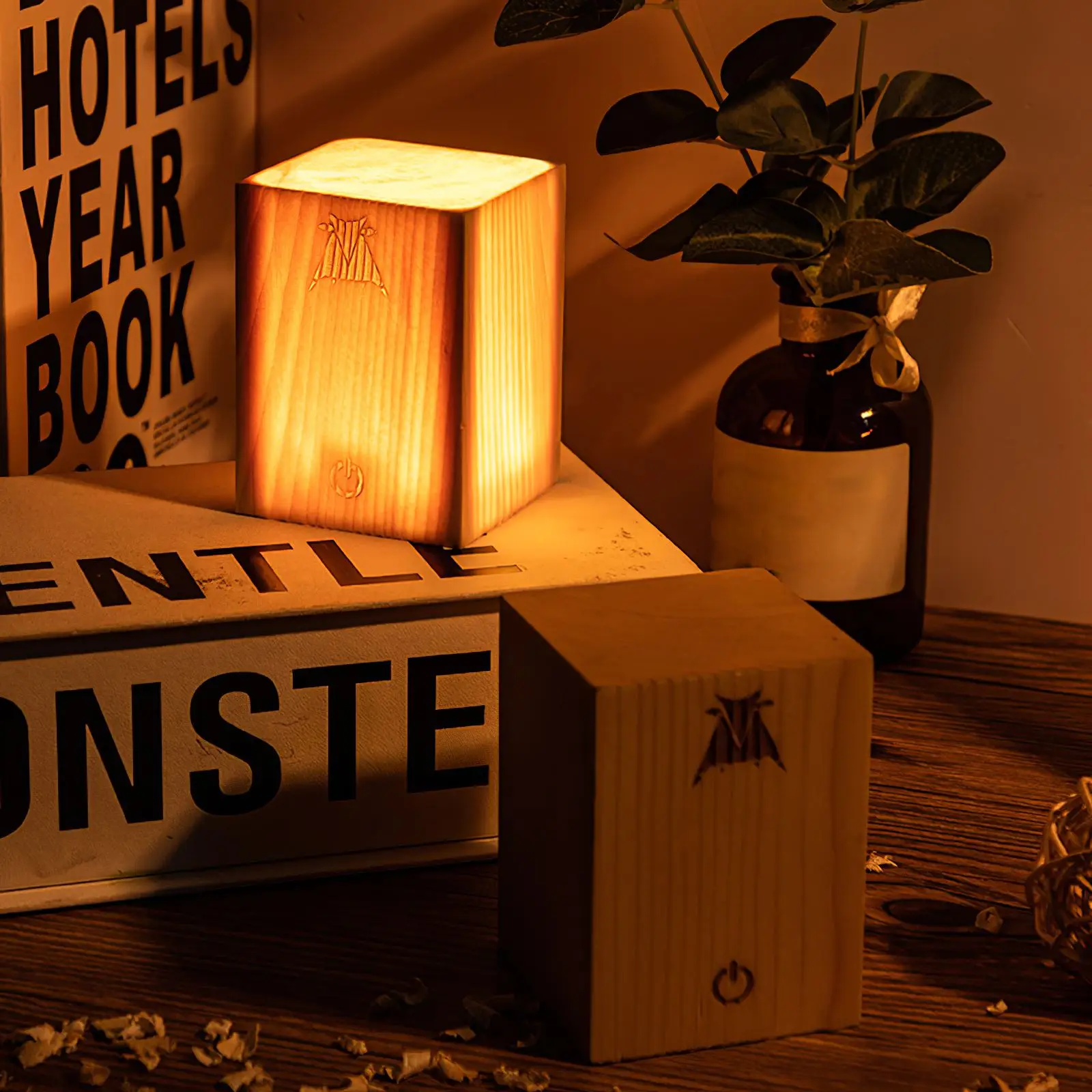 

Natural Log Texture Led Wood Night Light Rechargeable Portable Warm Light Small Bedside Table Desk Lamp Handmade Night Lamp