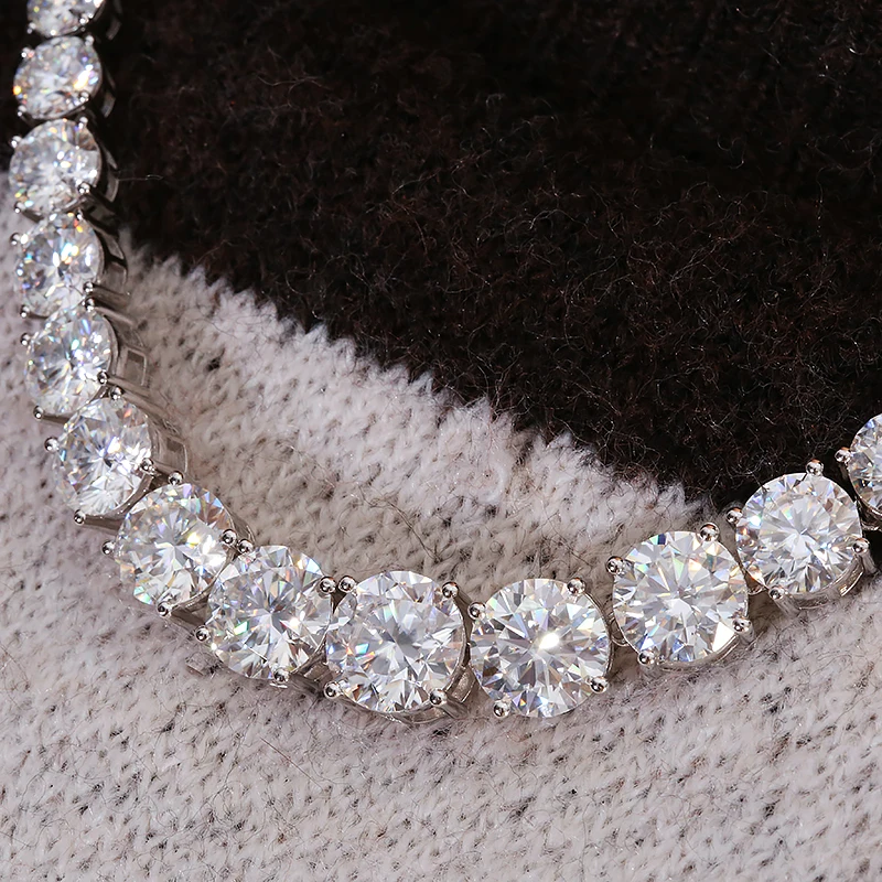 

AEAW 18 Inch 925 Sterling Silver or 10K Gold 56ctw Round Moissanite Diamond Hip Hop Cuban Link Chain Miami Necklace Jewelry